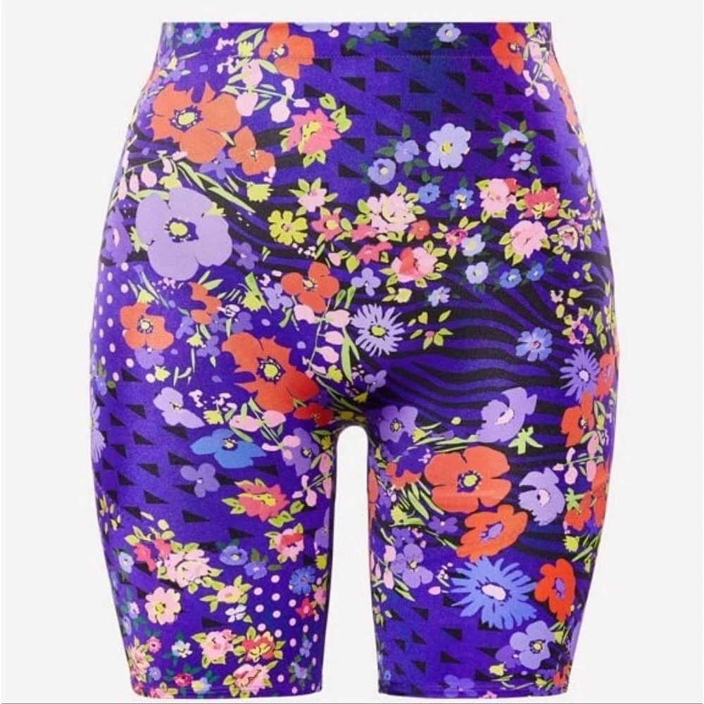 Yitty Lizzo Fabletics Headliner Shaping High Waist Shorts XXL/1X